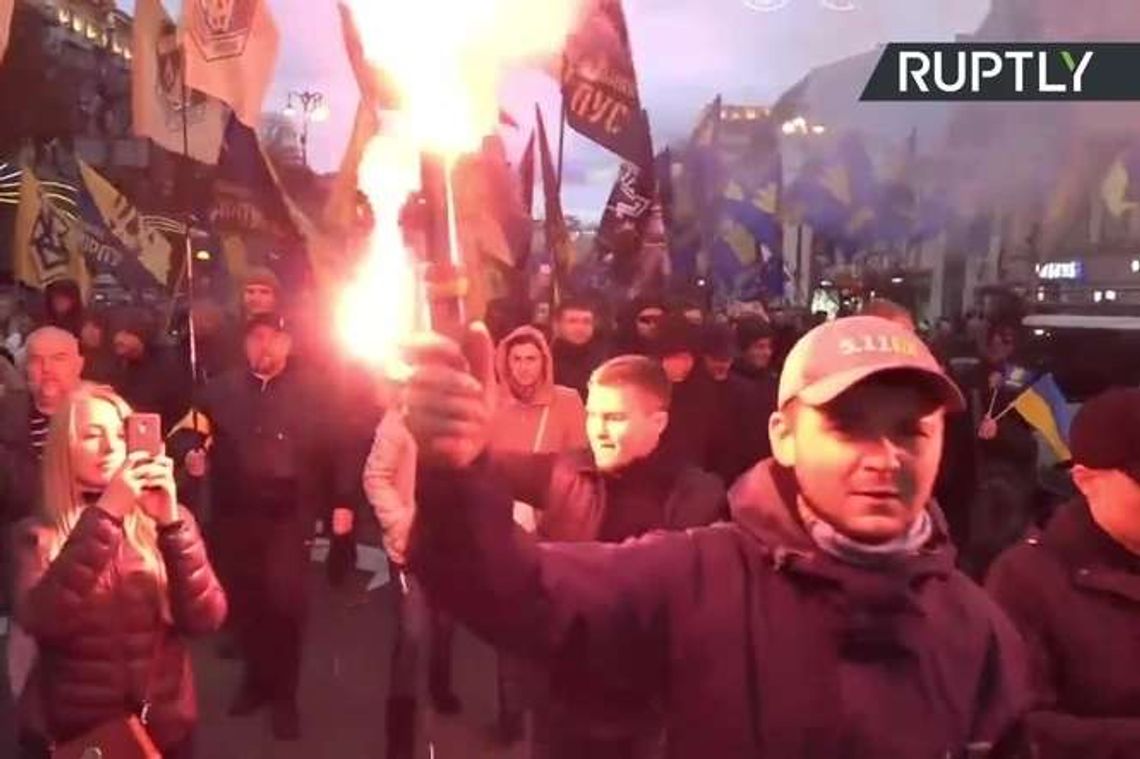 Ulicami Kijowa przeszedł Marsz Chwały UPA [wideo]