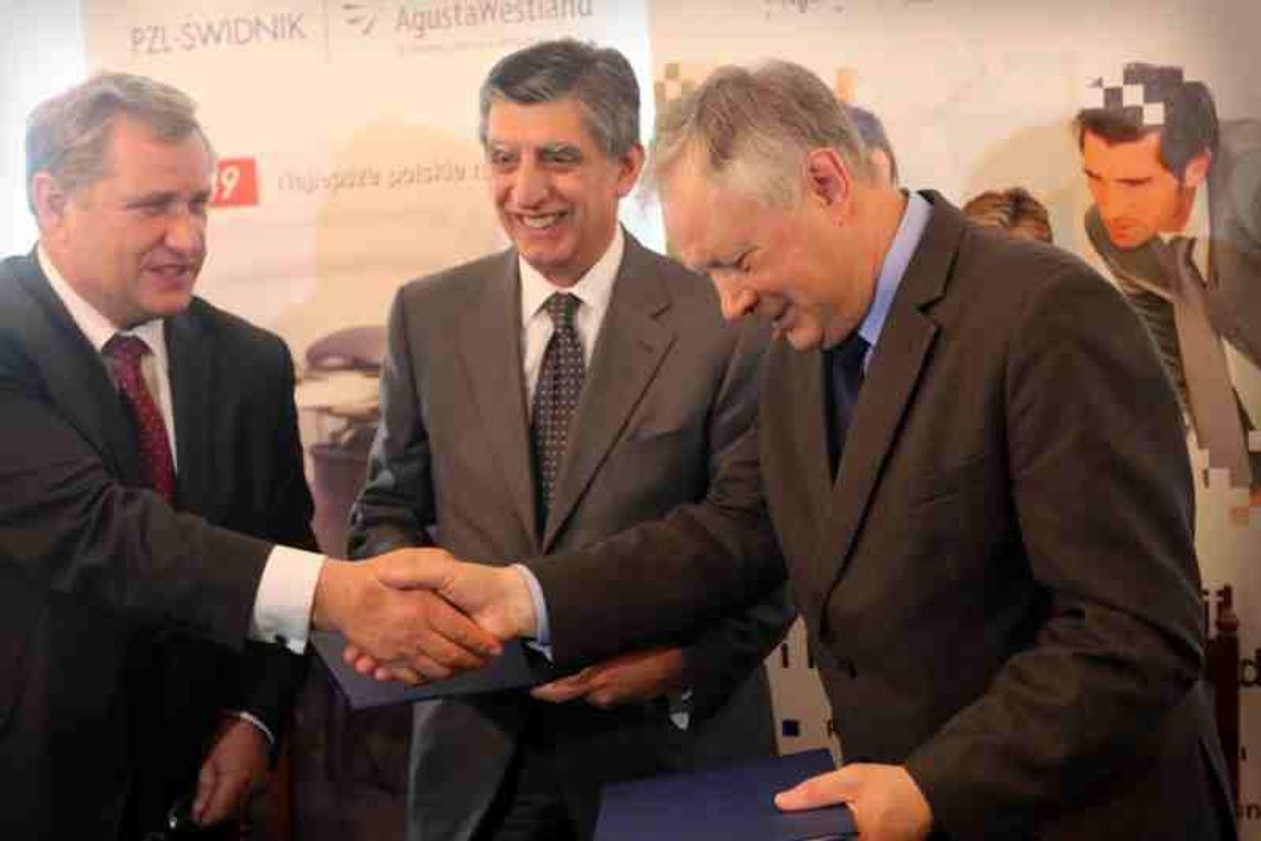 UMCS będzie współpracował z Agustą Westland
