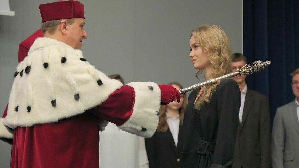 UMCS rozpoczął rok akademicki. Uczelnia przyjęła 7,5 tysiąca nowych studentów [zdjęcia] 