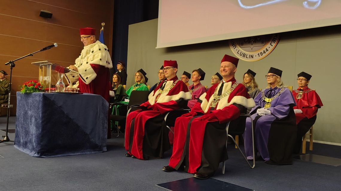 UMCS zainaugurował nowy rok akademicki. Rektor: „Tak dobrego roku nie było od lat”