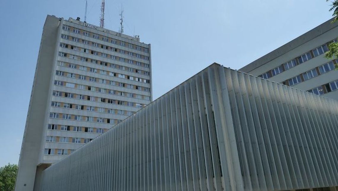 UMCS zmienia termin wyborów przez koronawirusa. Politechnika robi to po raz dugi UMCS zmienia termin wyborów przez koronawirusa. Politechnika robi to po raz dugi