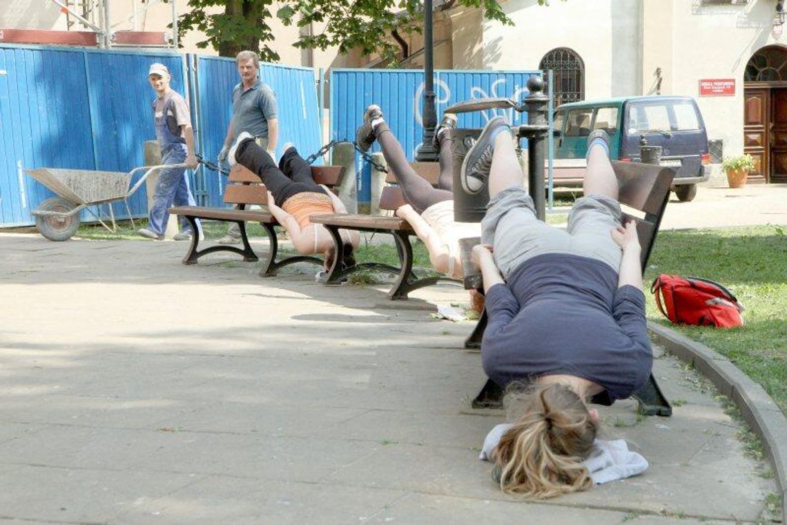 Umieszczanie ciał w wybranych miejscach