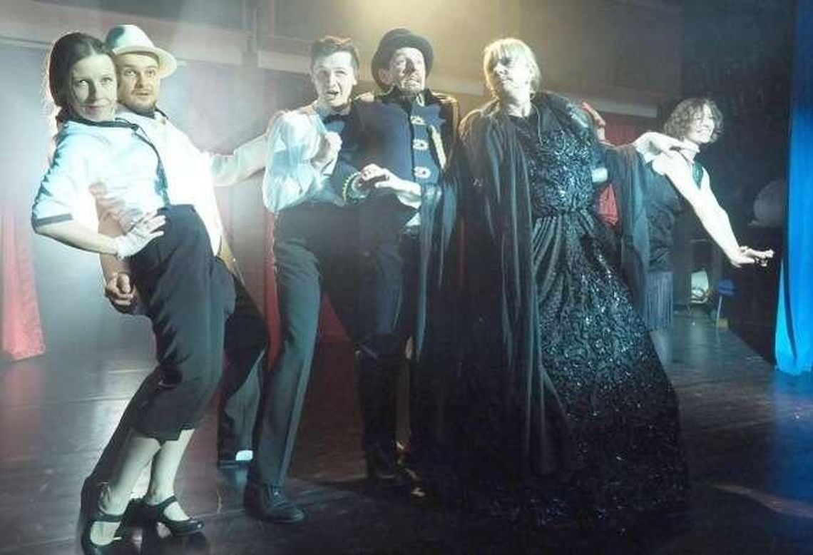 Umowa na przeprowadzkę Teatru Andersena w ciągu dwóch tygodni. Burza na sesji Umowa na przeprowadzkę Teatru Andersena w ciągu dwóch tygodni. Burza na sesji