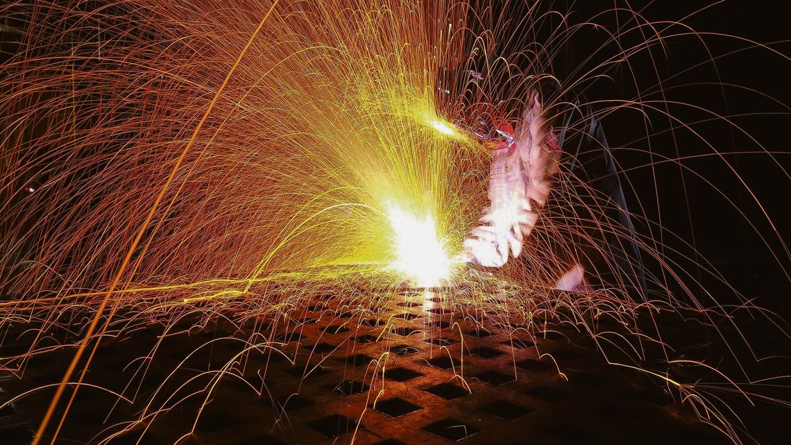 Umowy, opłaty i poszukiwane zawody