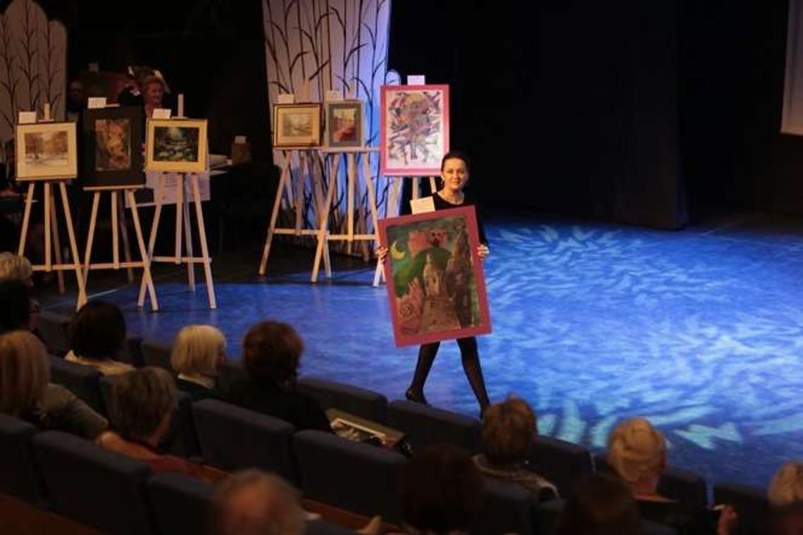 Unia aukcją dla uczniów rozpoczęła jubileusz 95-lecia (zdjęcia)