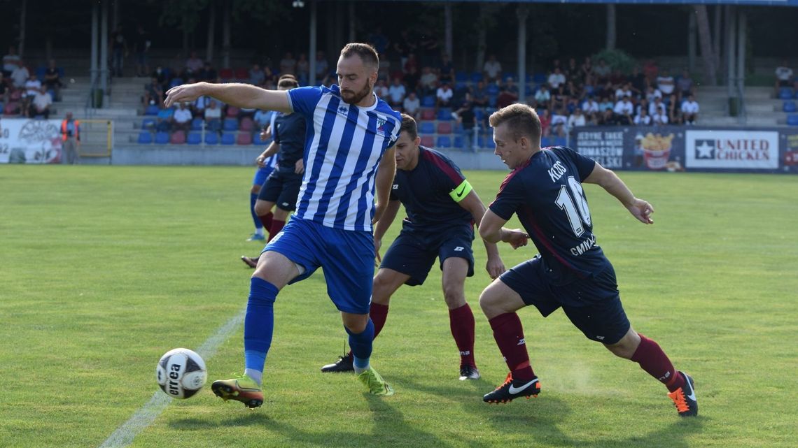 Unia Białopole – Tomasovia 1:5. Sensacja tylko do 45 minuty