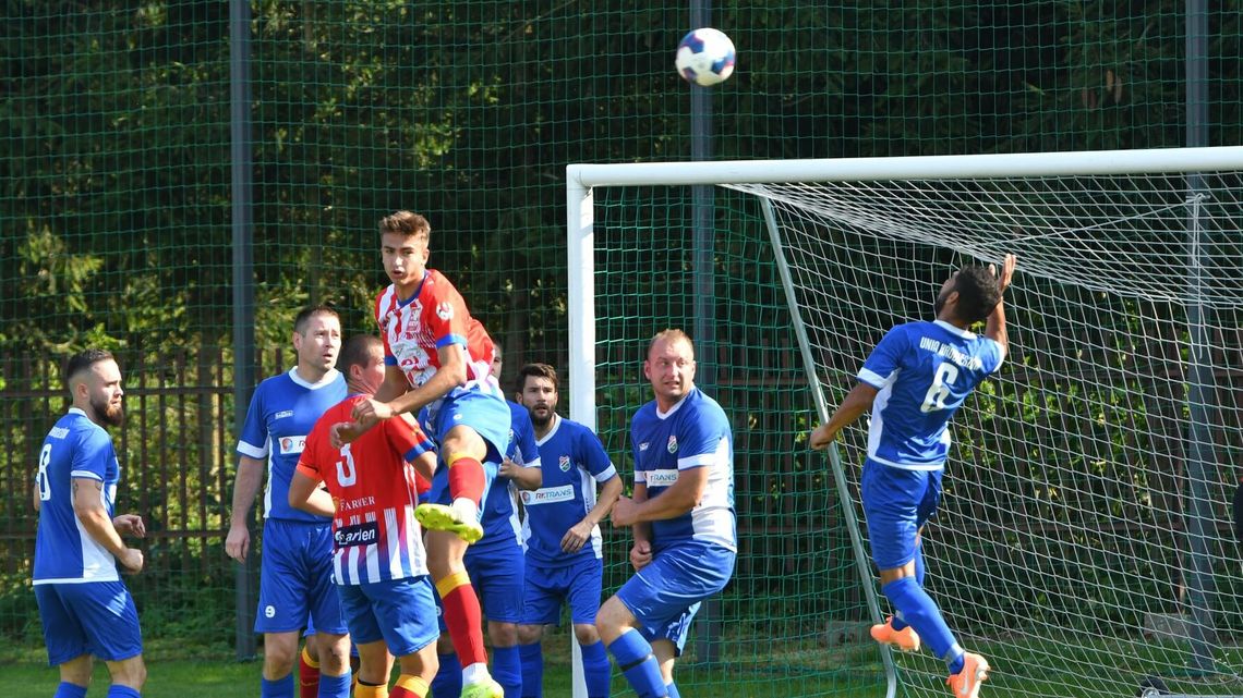 Unia Hrubieszów -Olimpia Miączyn 5:2. Gol z cyklu "stadiony świata" Unia Hrubieszów -Olimpia Miączyn 5:2. Gol z cyklu "stadiony świata"