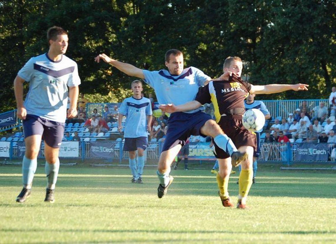 Unia Nowa Sarzyna – Chełmianka Chełm 2:3, \"biało-zieloni\" liderem!