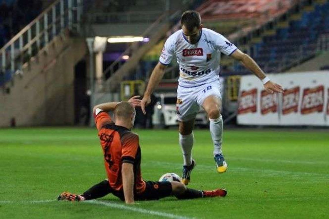 Unia Tarnów - Motor 1:1. Stracili wygraną w 90 minucie