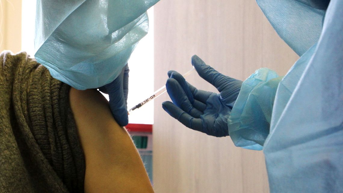 Uniwersytet Medyczny. Rektorzy się zaszczepili, ale nie wszyscy studenci zdążyli się zgłosić Uniwersytet Medyczny. Rektorzy się zaszczepili, ale nie wszyscy studenci zdążyli się zgłosić