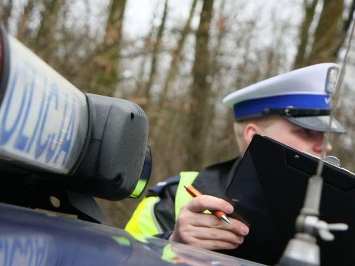 Upchnął 35 pasażerów w busie dla 18 osób