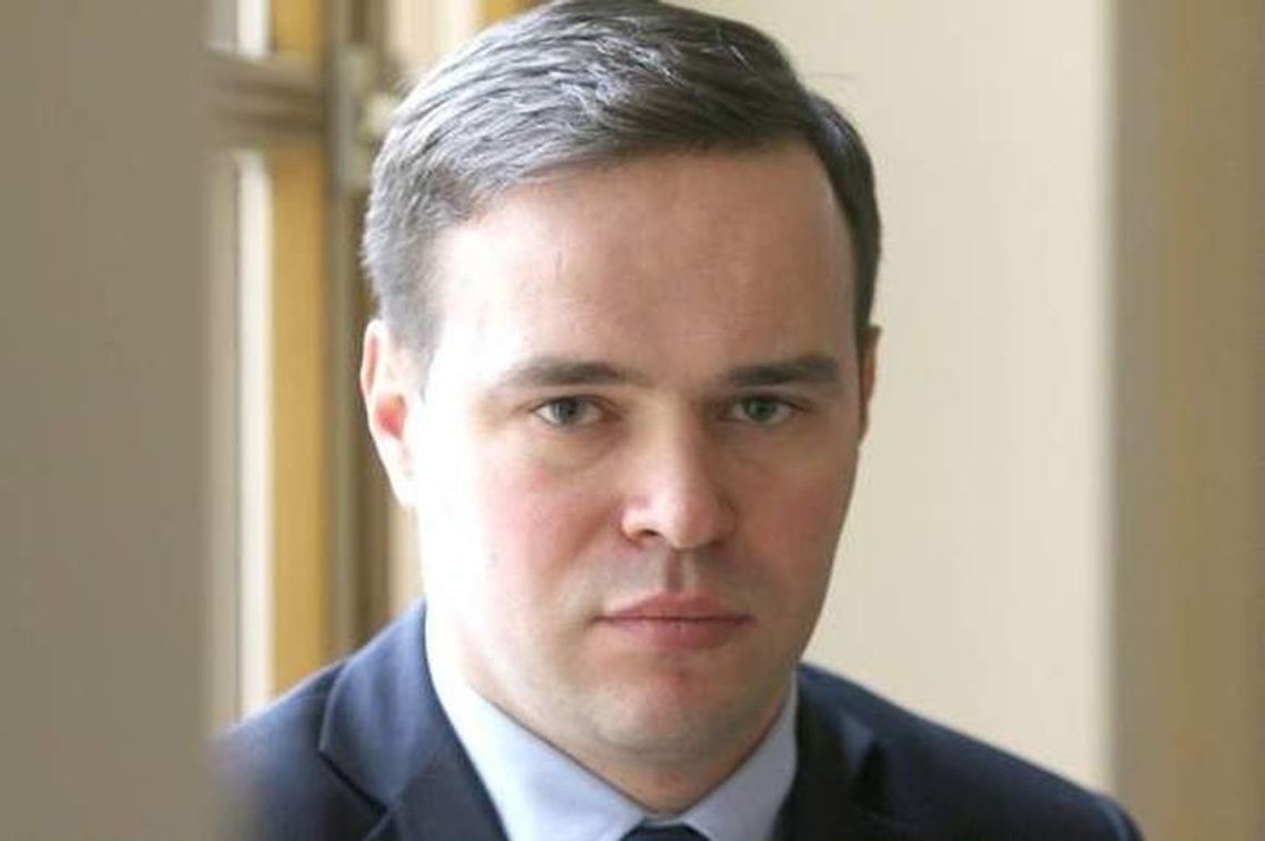 Urlopy Komorskiego w czasie kampanii Żuka. Miasto się nie tłumaczy Urlopy Komorskiego w czasie kampanii Żuka. Miasto się nie tłumaczy
