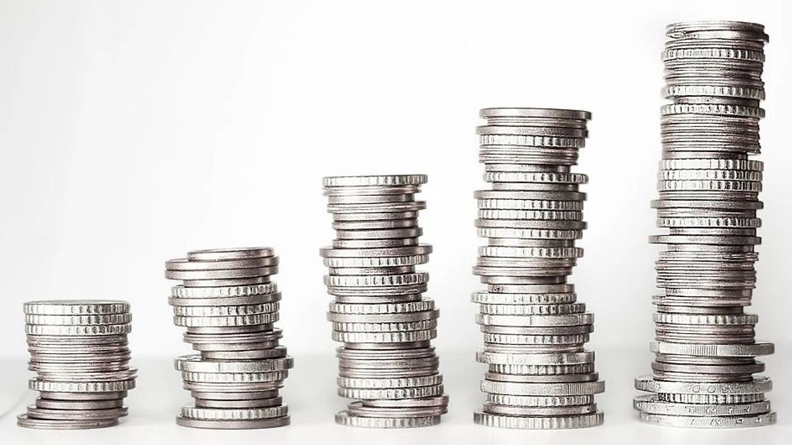 Urodziłeś się w 1953 roku? Sprawdź, czy zyskasz na emeryturze Urodziłeś się w 1953 roku? Sprawdź, czy zyskasz na emeryturze