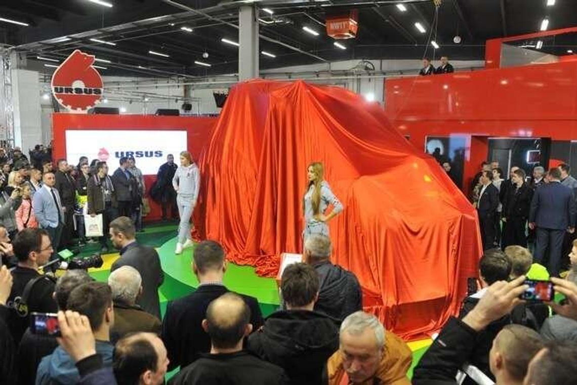 Ursus pokazał nowy ciągnik. 150-konny C-3150V Power (zdjęcia)