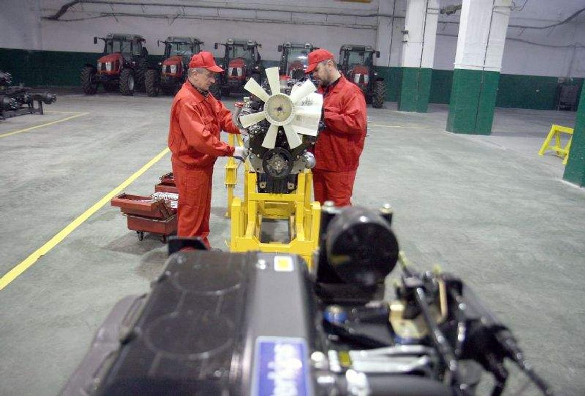 Ursusy szykują się do długiej drogi. 1500 ciągników trafi do Etiopii