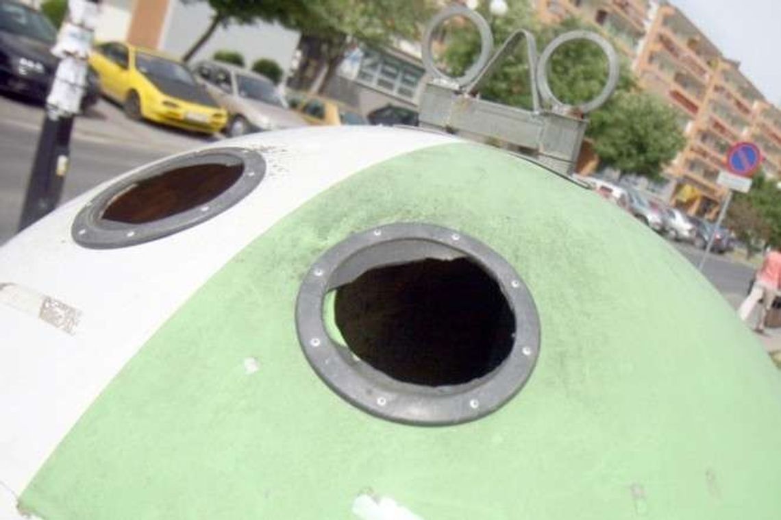 Urzędnicy do mieszkańców: Segregujcie śmieci!