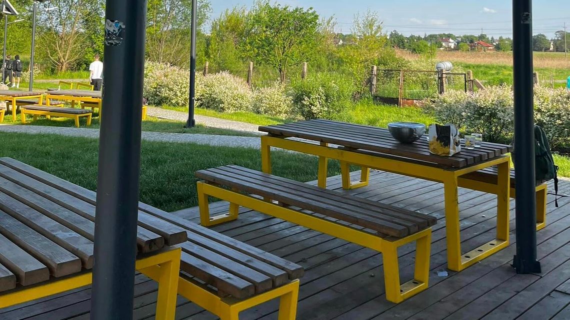 Urzędnicy mają ambitne plany. Ale mieszkańcy nie chcą atrakcji przy pawilonie