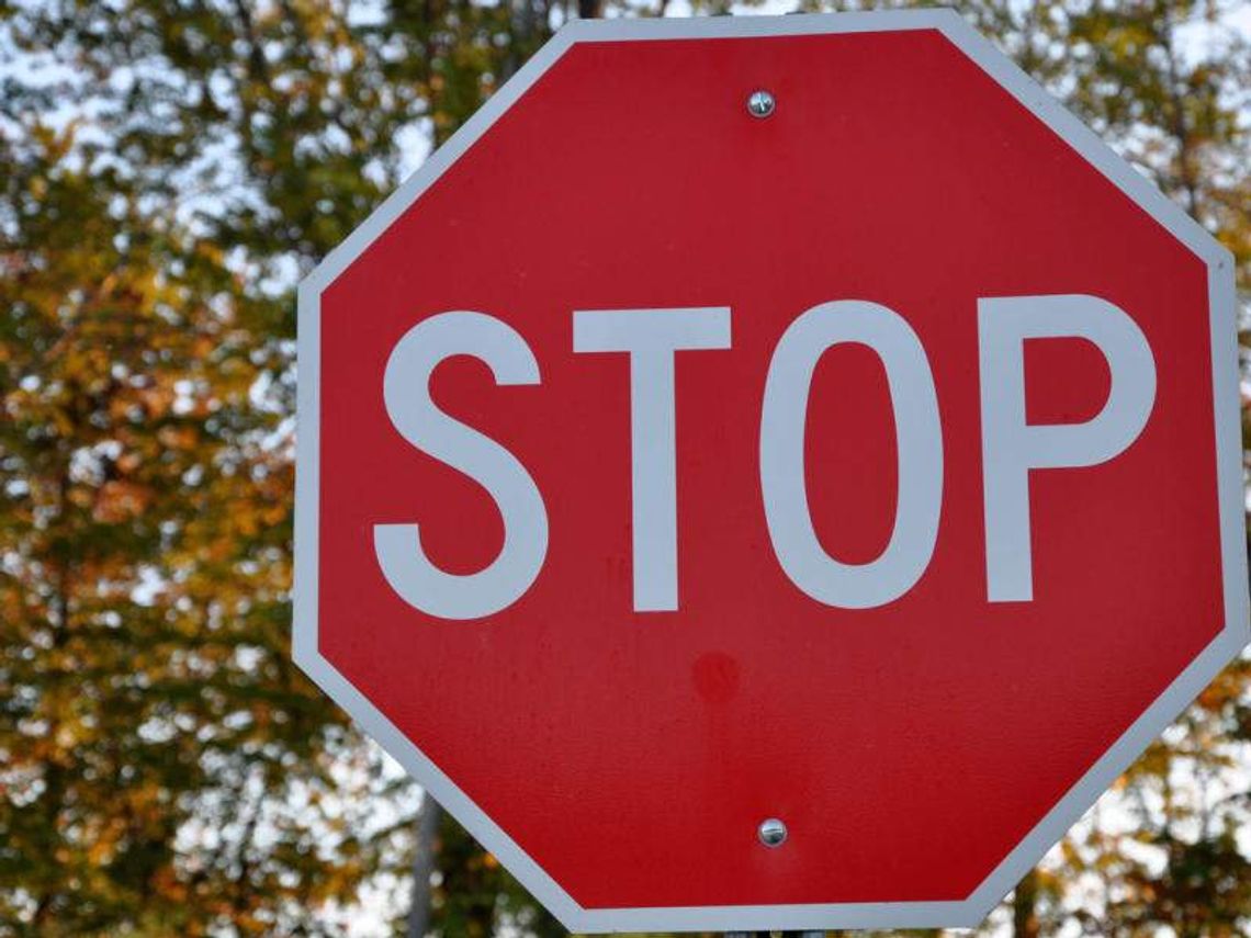 Urzędnicy odpowiedzą przed sądem. Doszło do wypadku, bo nie postawili znaku