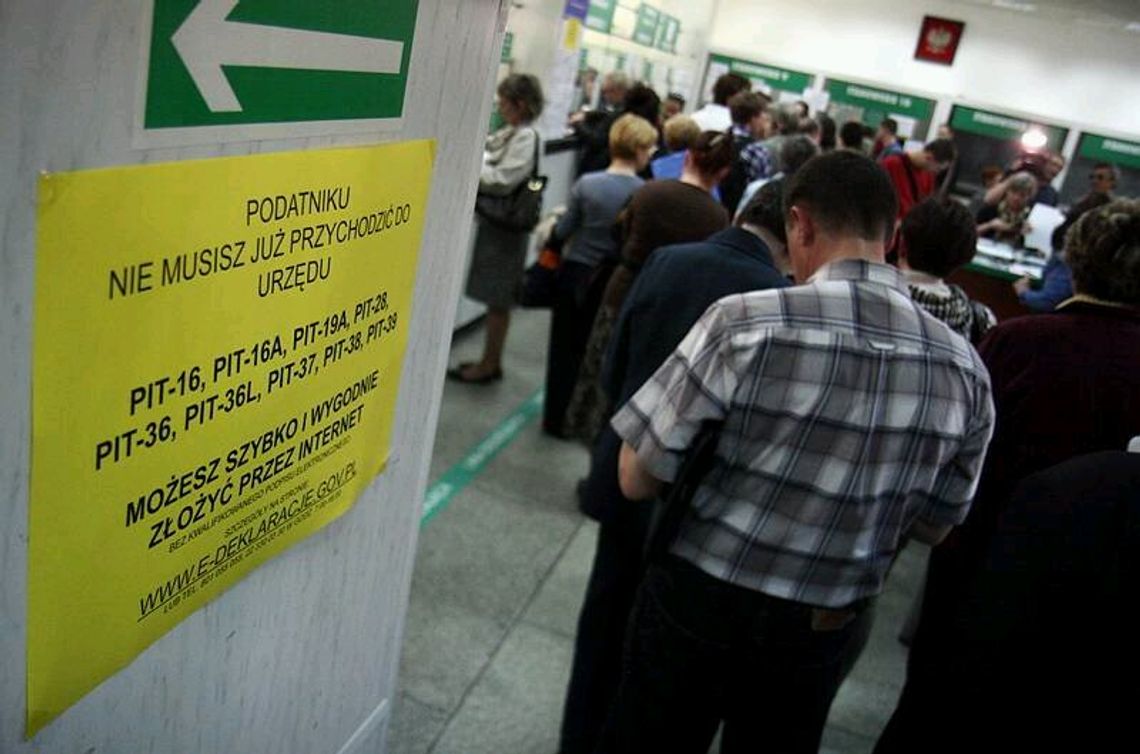 Urzędnicy skarbówki sprawdzają, firma bankrutuje