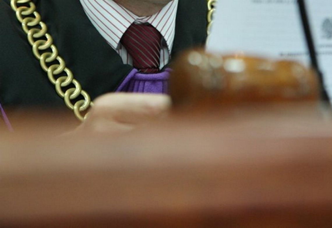 Urzędnicy skazani za przekręty w inwestycjach