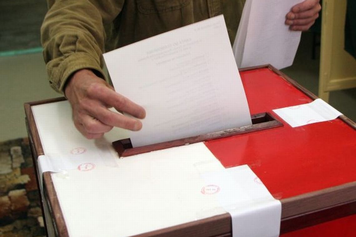 Urzędów: W niedzielę wybory uzupełniające