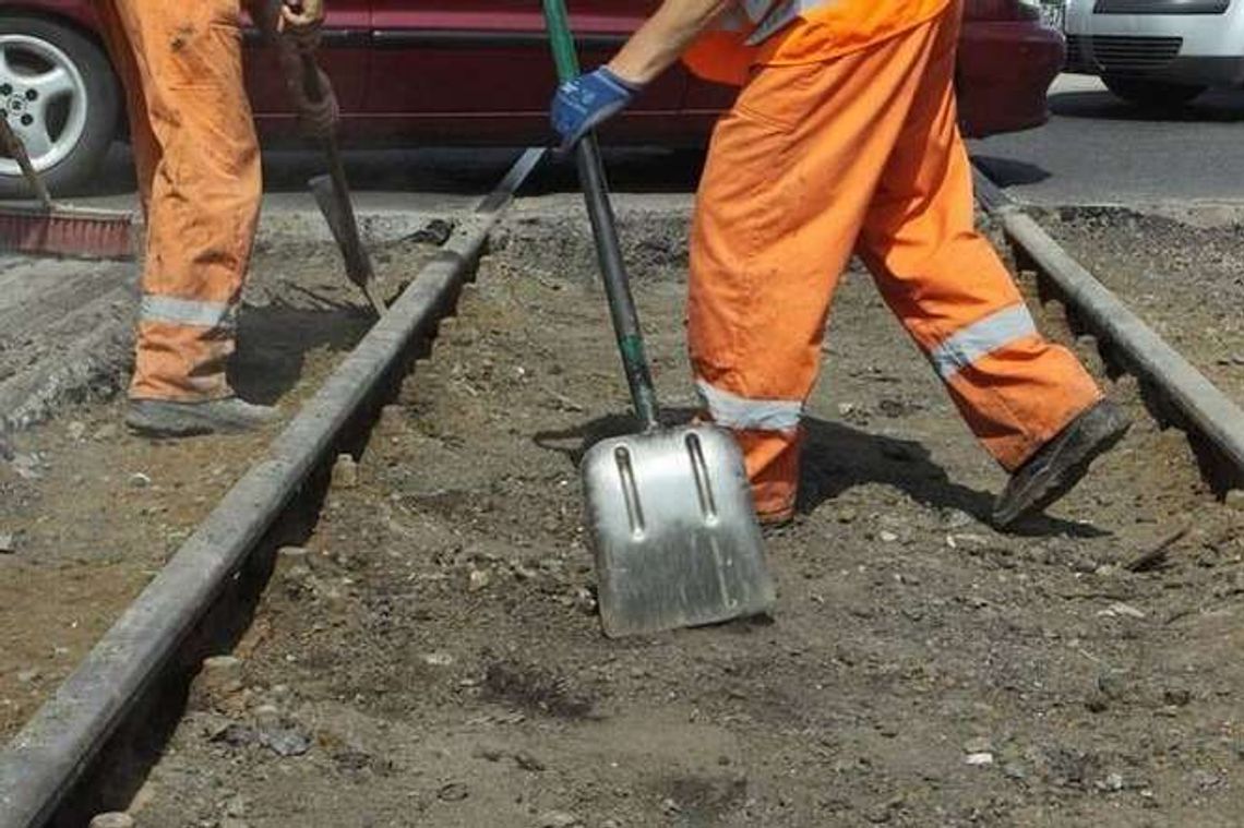 Utrudnienia podczas remontu przejazdów. Będzie więcej inwestycji kolejowych w Białej Podlaskiej Utrudnienia podczas remontu przejazdów. Będzie więcej inwestycji kolejowych w Białej Podlaskiej