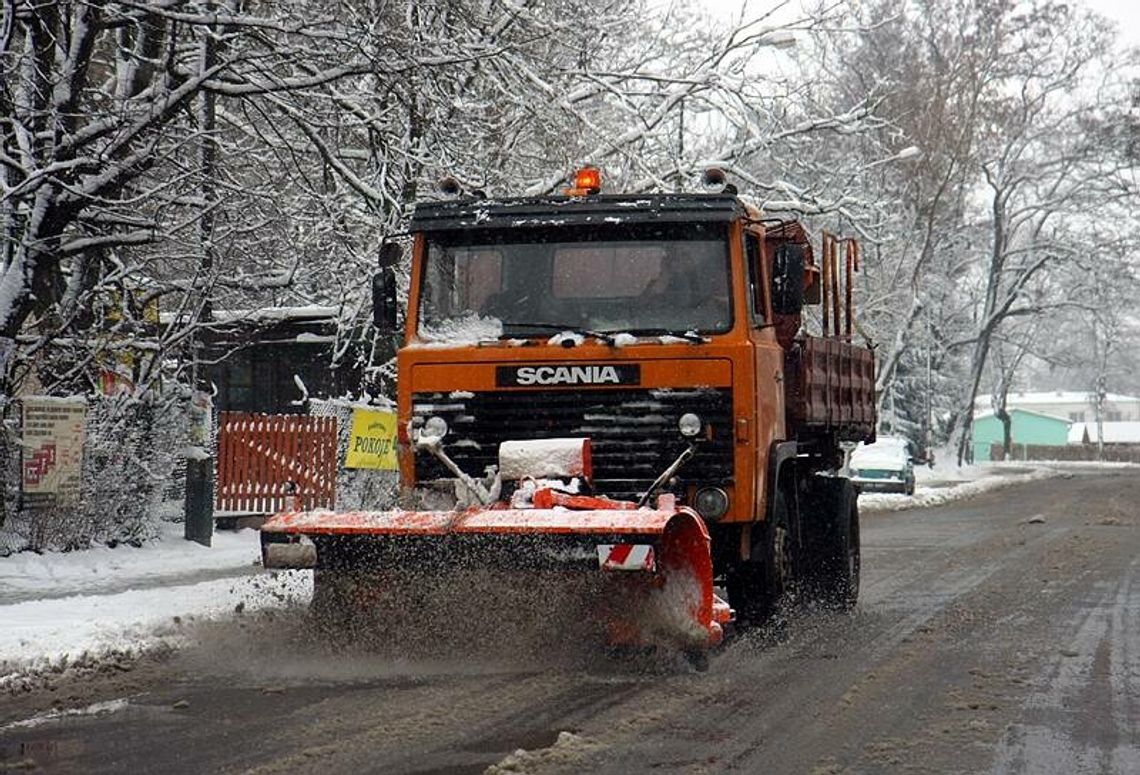 Uwaga, będzie ślisko na drogach i chodnikach Uwaga, będzie ślisko na drogach i chodnikach