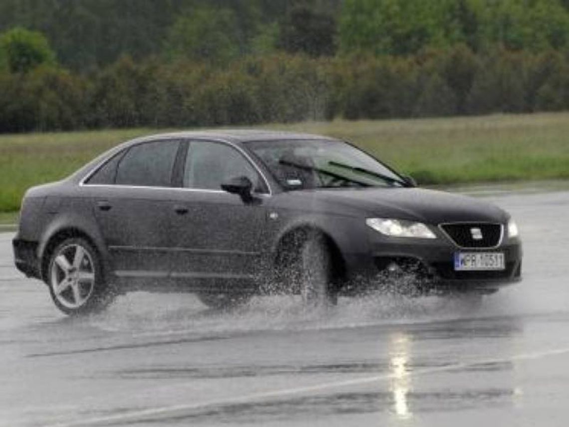 Uwaga kierowcy, policyjny seat exeo już w Lublinie Uwaga kierowcy, policyjny seat exeo już w Lublinie