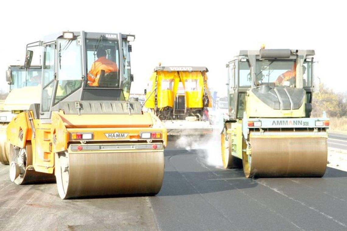 Uwaga kierowcy. Ruszają remonty na \"19” i \"74”