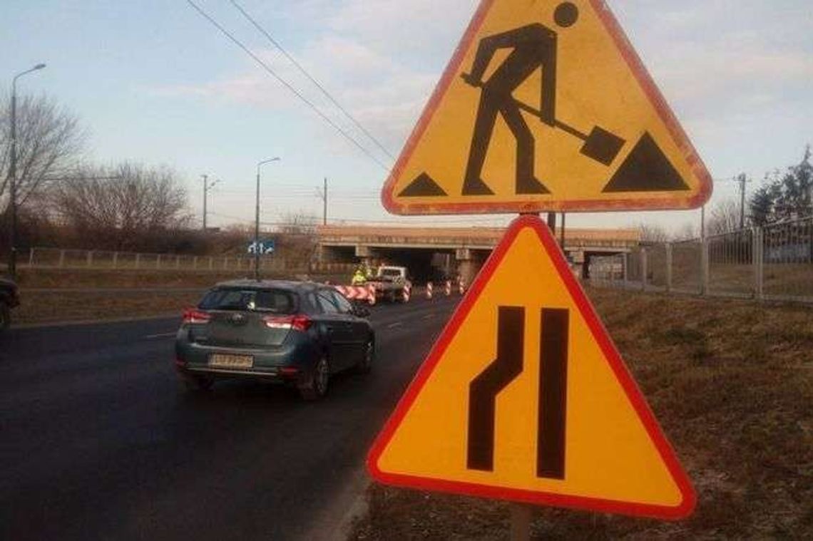 Uwaga kierowcy! Utrudnienia na ul. Diamentowej [zdjęcia, wideo]