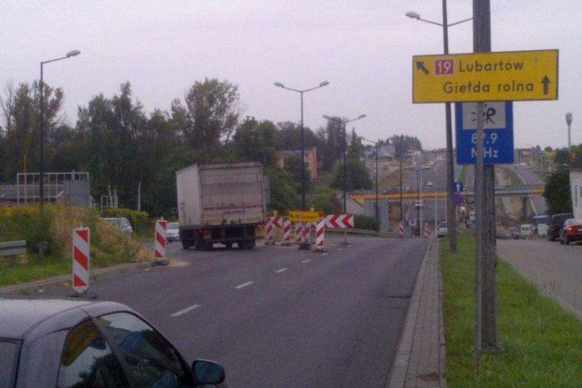 Uwaga kierowcy. Zmiany na 19 w Elizówce Uwaga kierowcy. Zmiany na 19 w Elizówce