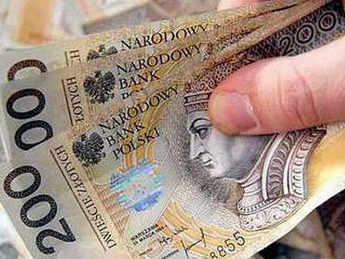 Uwaga na oszustów. Kobieta straciła ponad 110 tys. zł