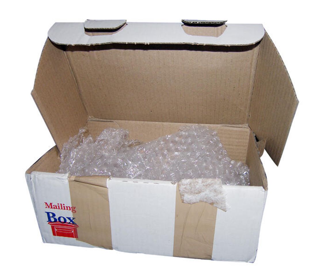 Uwaga na oszustów: Mężczyzna na aukcji kupił skradziony telefon komórkowy