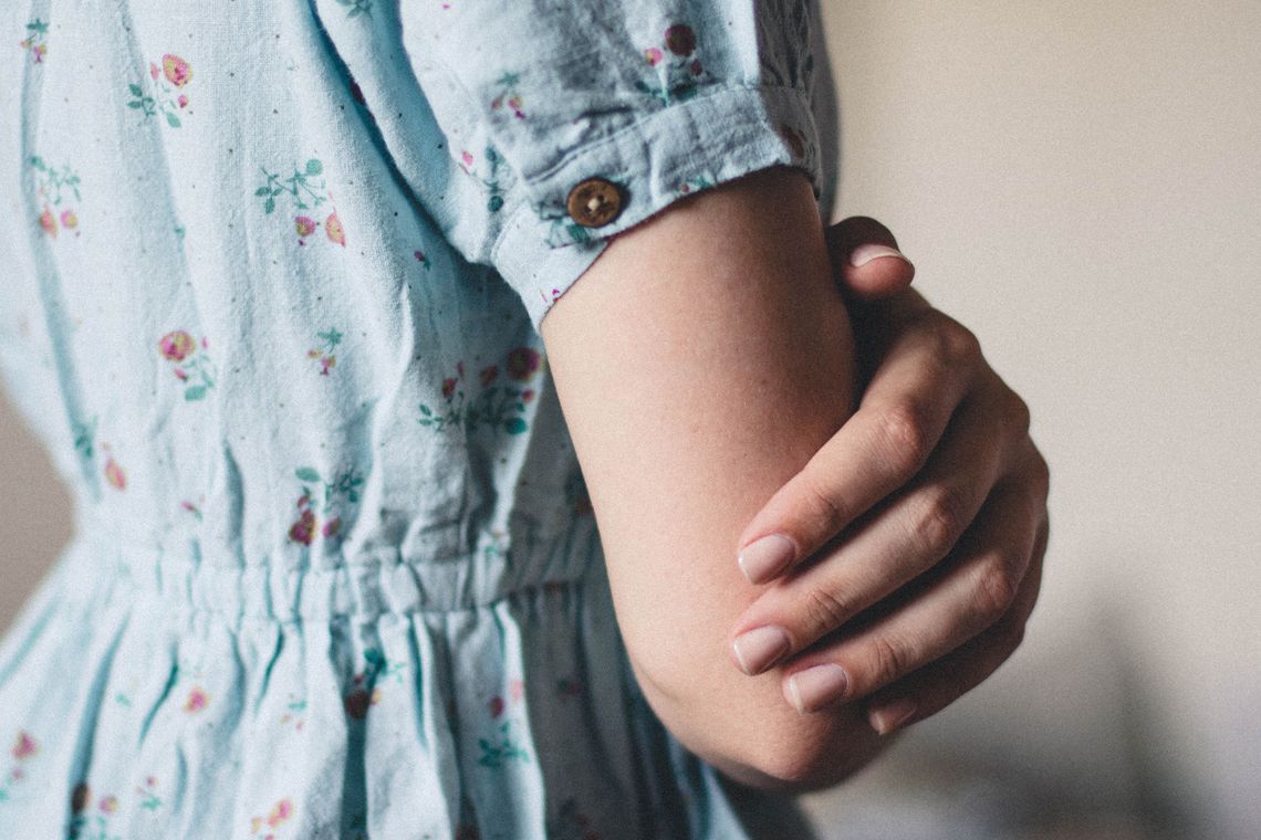 Uwaga, oszuści mają nową metodę - na sukienkę