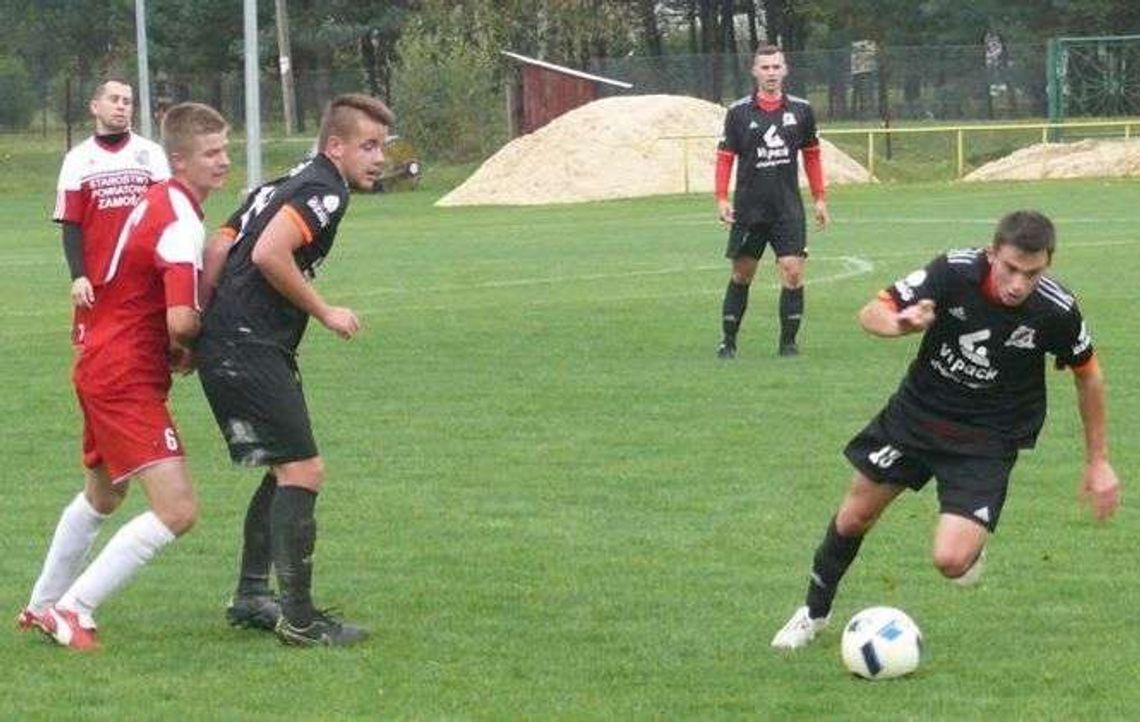 Victoria Łukowa/Chmielek – Grom Różaniec 2:5. Pokonali zimę