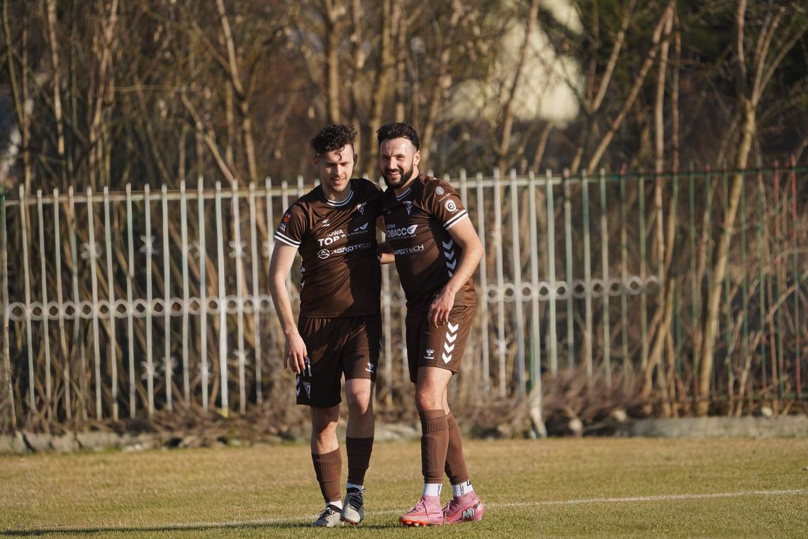 Victoria nie dała szans Pogoni. Komplet wyników i tabela Macron zamojskiej klasy okręgowej