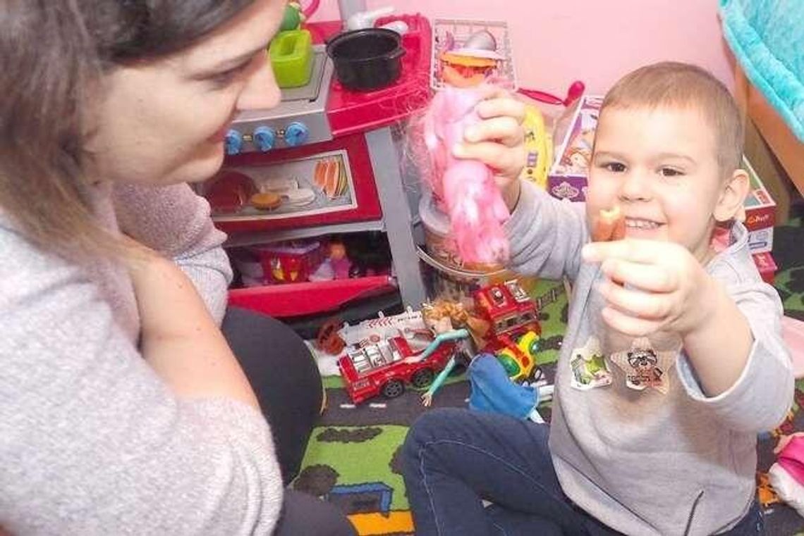 W 3 miesiące uzbierali milion zł na walkę z rakiem, mała Amelka z Lublina wraca do zdrowia W 3 miesiące uzbierali milion zł na walkę z rakiem, mała Amelka z Lublina wraca do zdrowia