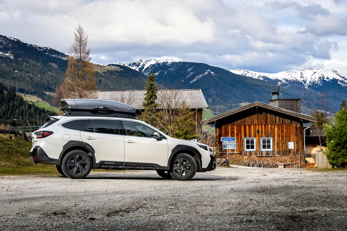 W Alpy samochodem – jak przygotować się na długą podróż samochodem zimą? W Alpy samochodem – jak przygotować się na długą podróż samochodem zimą?