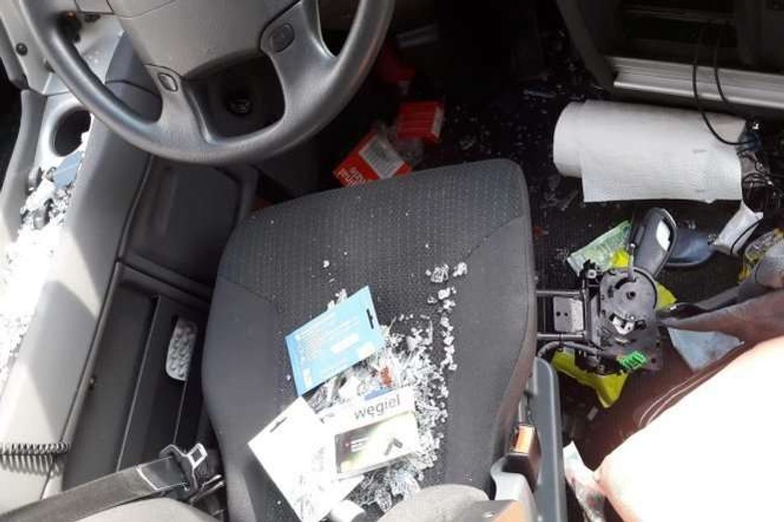 W Anglii zniszczyli autokar firmy przewozowej z Kraśnika. "Stał 200 metrów od posterunku policji"