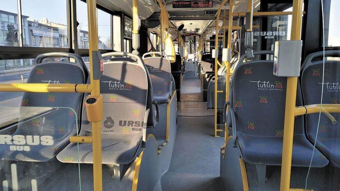 W autobusach i trolejbusach komunikacji miejskiej nie można włączać klimatyzacji i wentylacji. Do odwołania W autobusach i trolejbusach komunikacji miejskiej nie można włączać klimatyzacji i wentylacji. Do odwołania