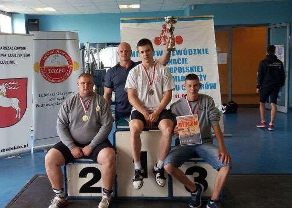 W Biłgoraju odbył się turniej strefowy do finałów OOM w podnoszeniu ciężarów