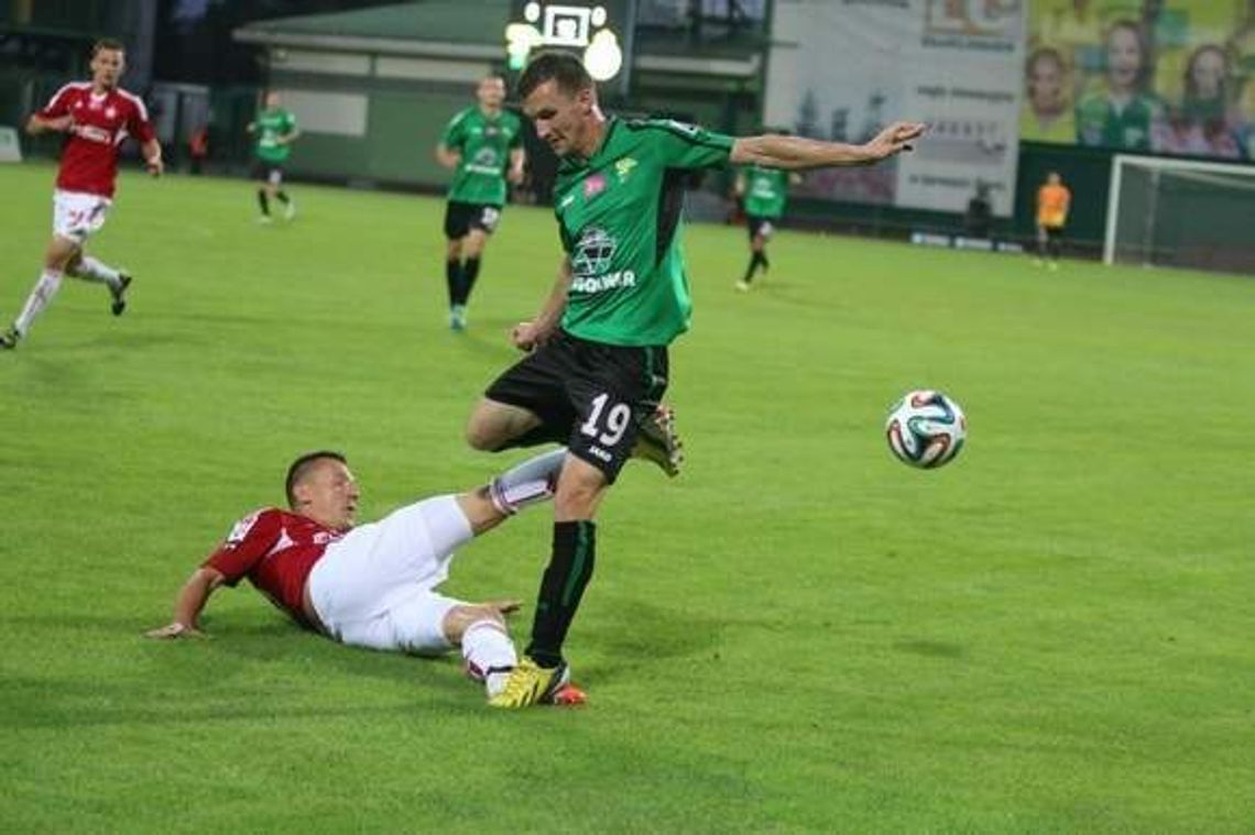 W Bydgoszczy bez goli. Górnik Łęczna zaprasza na walentynki