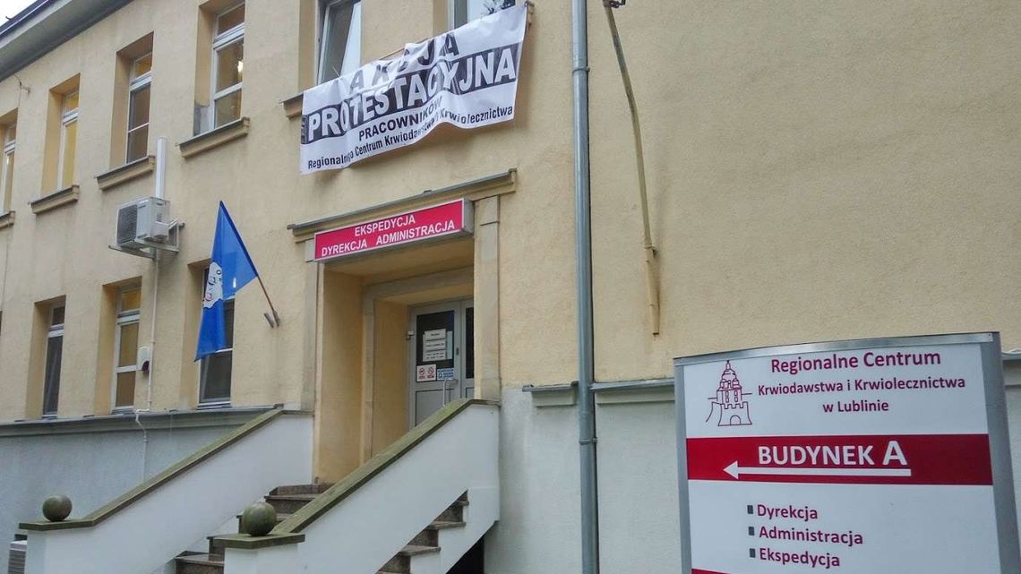 W centrum krwiodawstwa w Lublinie walczą o podwyżki. A dyrektor mówi o niskiej efektywności pracowników