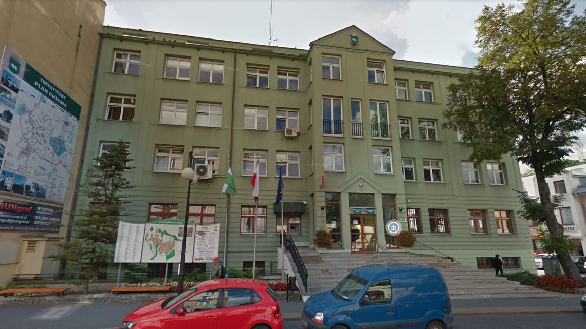 W Chełmie dyskryminują młodych ludzi?