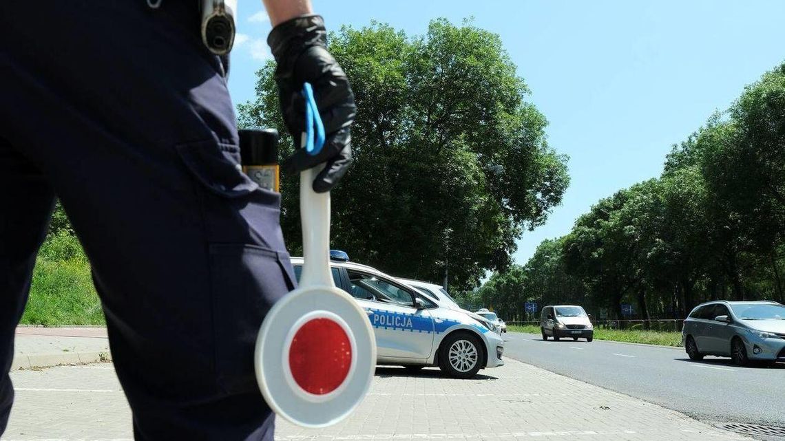 W drodze na wakacje, zdejmij nogę z gazu. Policyjny apel do kierowców