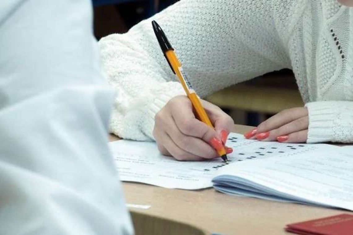 W gminie nie ma żadnej szkoły samorządowej. Radni chcą zmian, ale wójt się nie zgadza