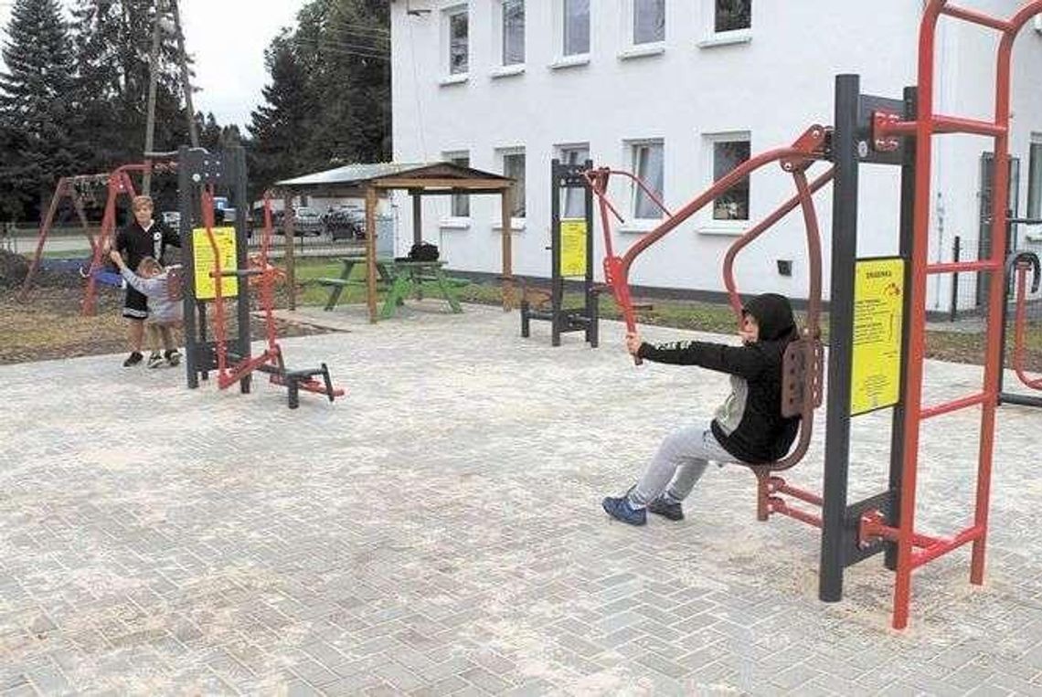 W Gołębiu powstała siłownia pod chmurką