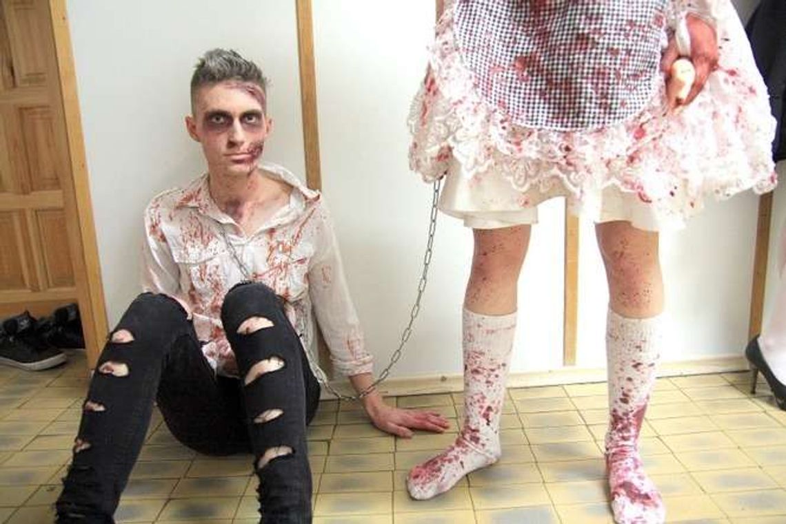 W jednych szkołach uczniowie przebierali się za kościotrupy, w innych za anioły