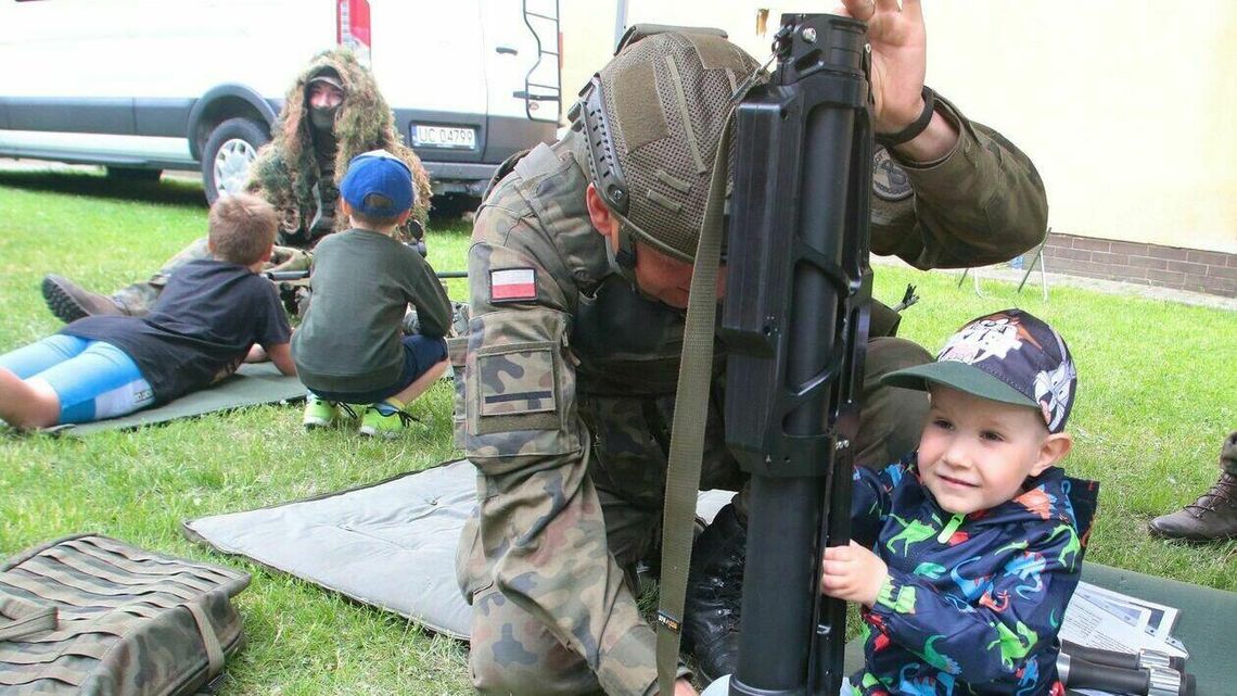 W Kraśniku przekonywali, że warto zostać żołnierzem. Czym kusi polska armia? [zdjęcia]
