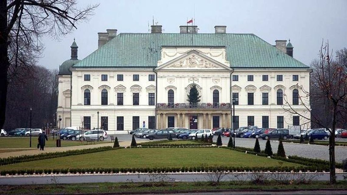 W Lubartowie chcą odwołać powiatowego radnego